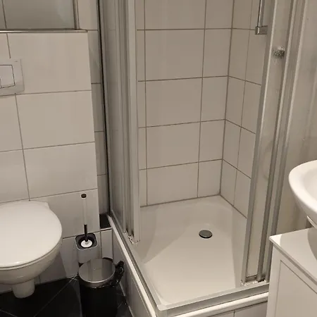 Hagenstay Delstern 1 *